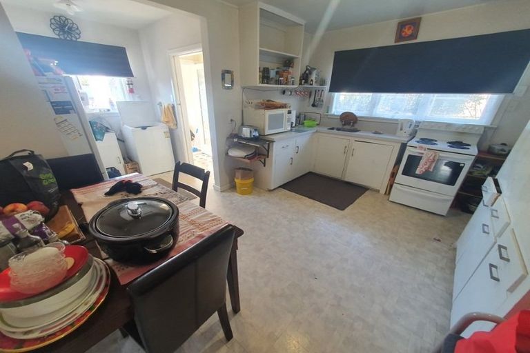 Photo of property in 32 Pembroke Street, Avondale, Christchurch, 8061