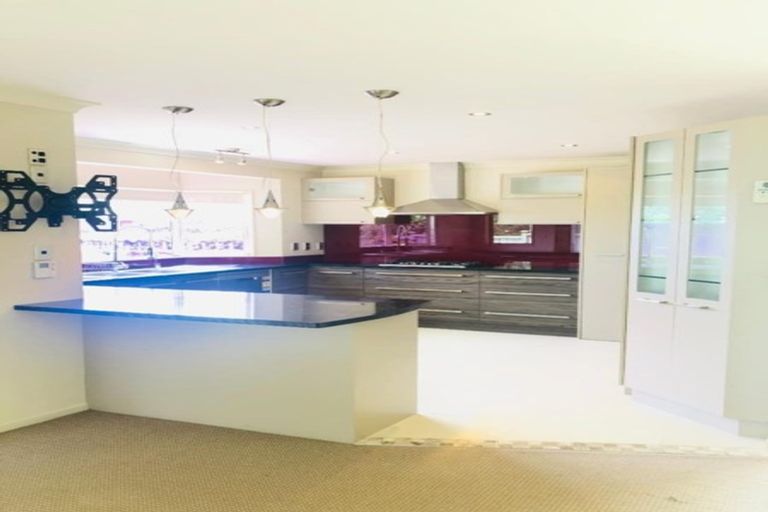 Photo of property in 219 Hill Road, The Gardens, Auckland, 2105