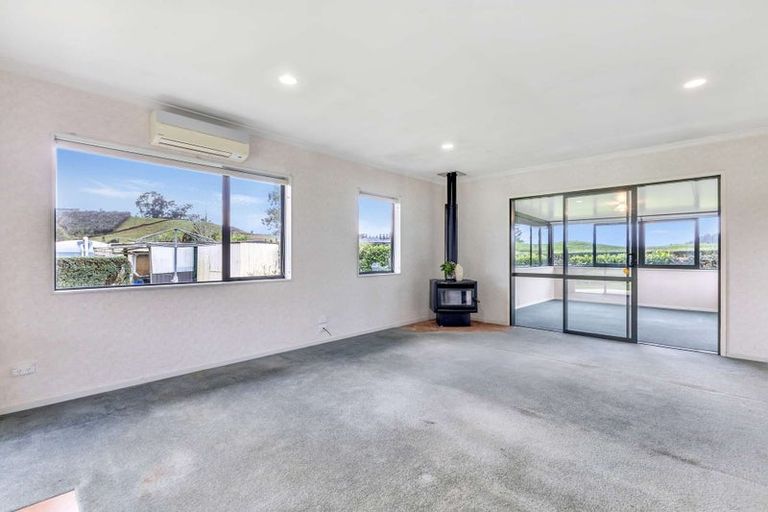 Photo of property in 95 Baker Road, Mangorei, New Plymouth, 4371