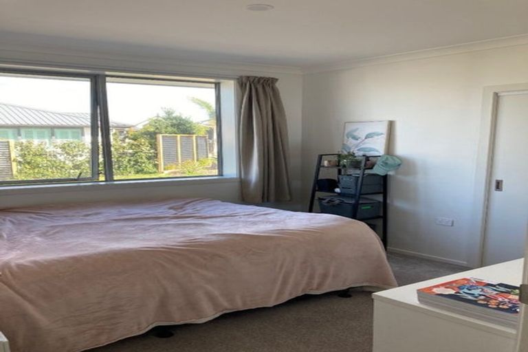 Photo of property in 2 Pikao Retreat, Papamoa Beach, Papamoa, 3118