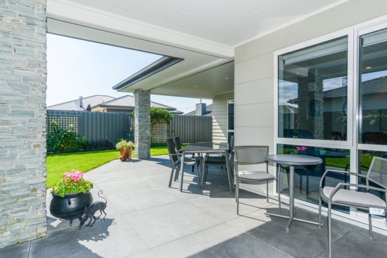 Photo of property in 50 Kapiti Drive, Poraiti, Napier, 4112