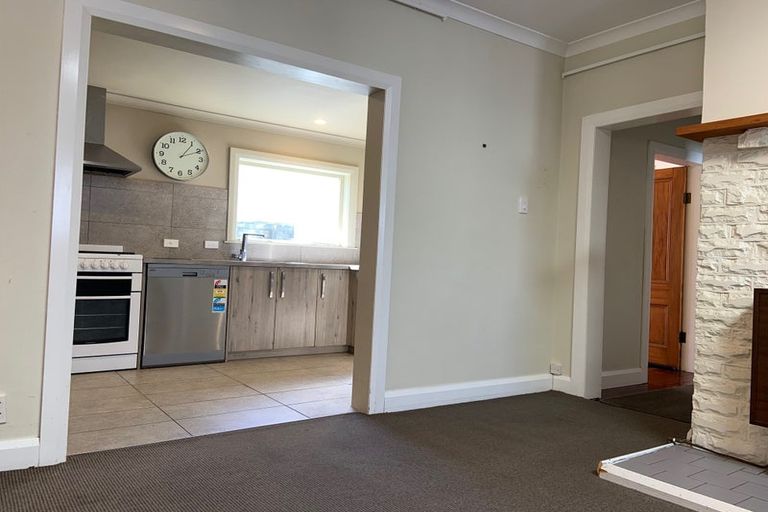 Photo of property in 26 Derwent Street, Island Bay, Wellington, 6023