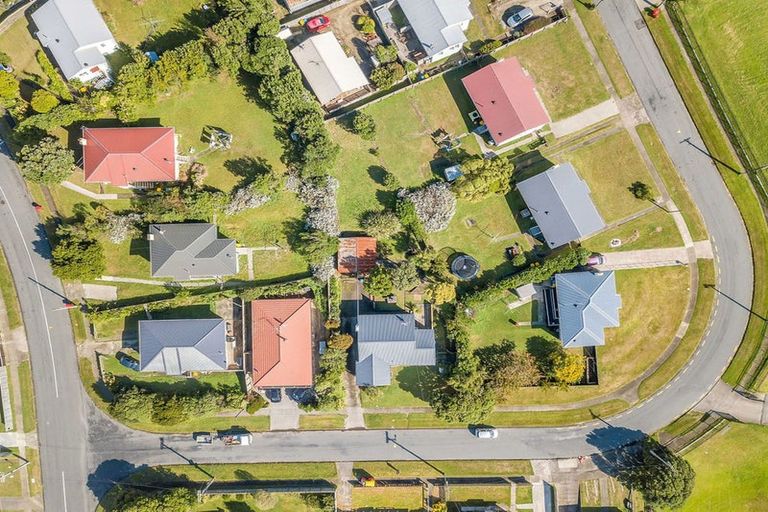 Photo of property in 3 Tuki Street, Titahi Bay, Porirua, 5022