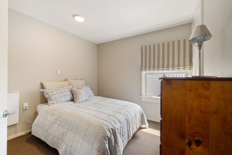 Photo of property in 118 Hamilton Avenue, Ilam, Christchurch, 8041