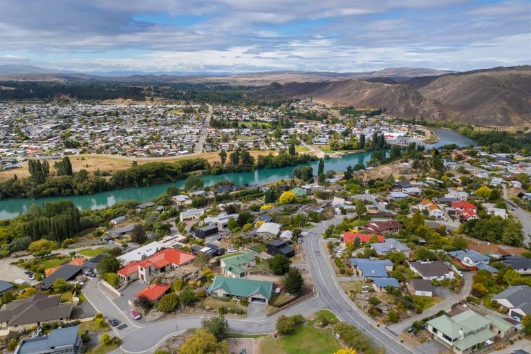 Photo of property in 4 Hawkdun Place, Bridge Hill, Alexandra, 9320