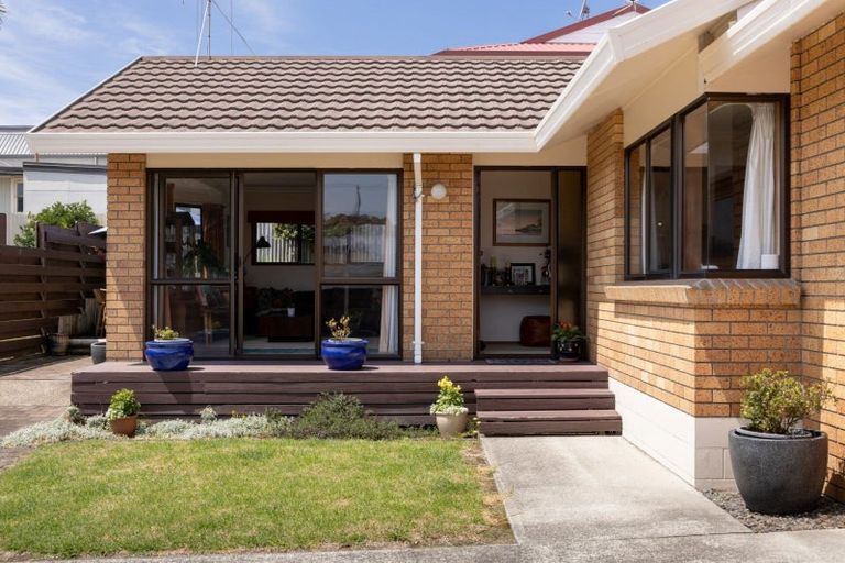 Photo of property in 3b Sutherland Avenue, Mount Maunganui, 3116