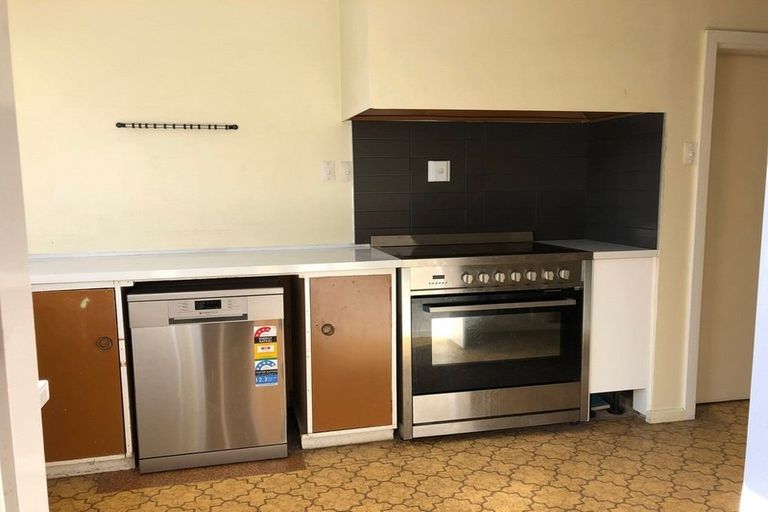 Photo of property in 5c Gilmore Place, Burnside, Christchurch, 8053