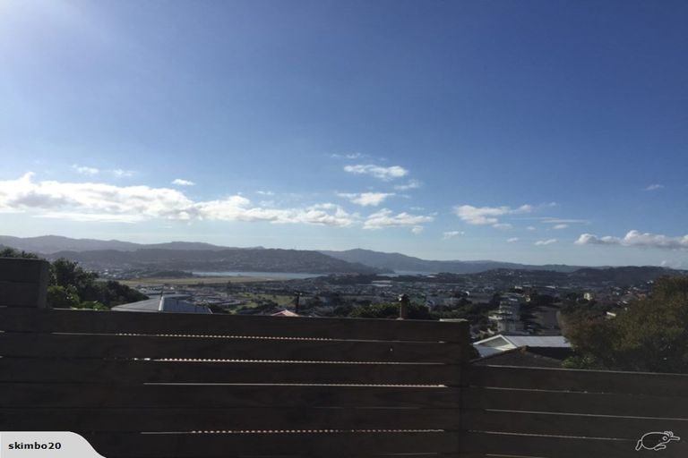 Photo of property in 33 Ahuriri Street, Strathmore Park, Wellington, 6022