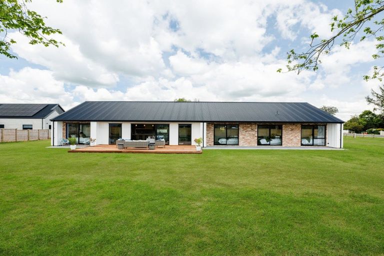 Photo of property in 1 Koru Lane, Leamington, Cambridge, 3432