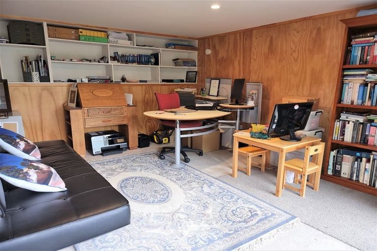 Photo of property in 71a Kent Street, Picton, 7220