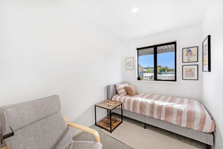 Photo of property in 5 Beach Crescent, Waikuku Beach, 7473