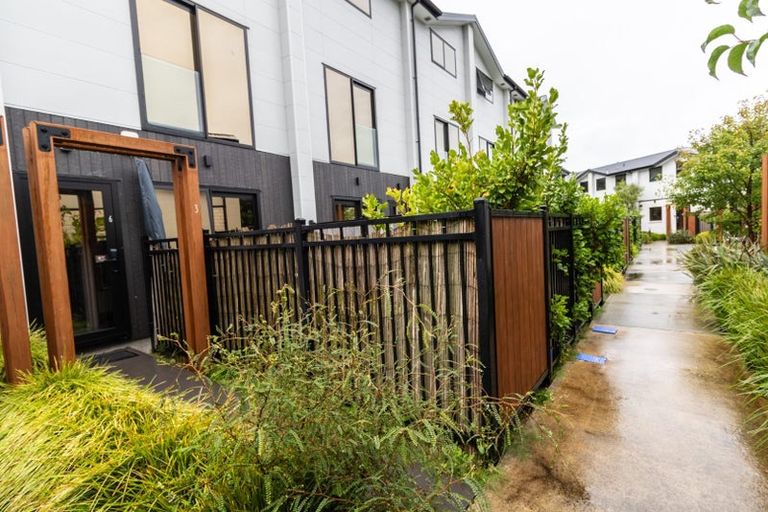 Photo of property in 6/3 Johnston Grove, Taita, Lower Hutt, 5011