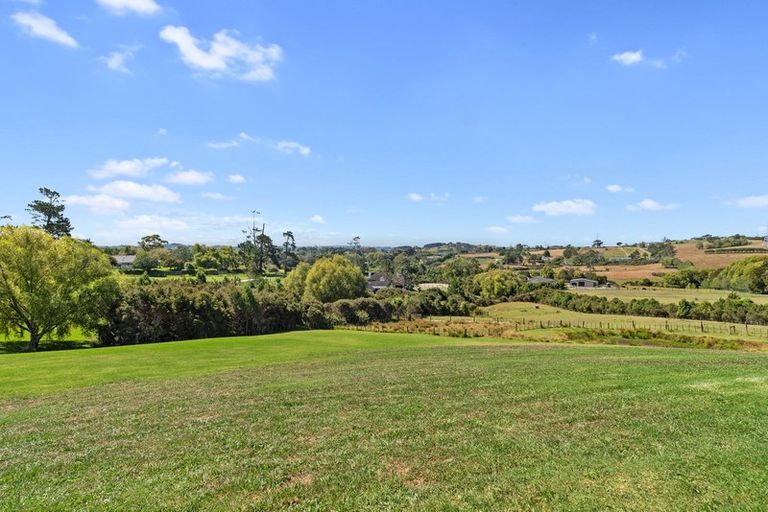 Photo of property in 262 Bawden Road, Dairy Flat, Albany, 0792