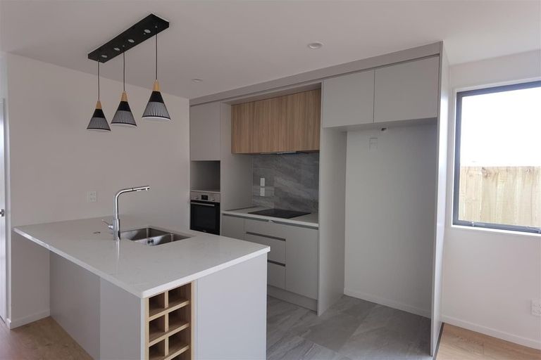 Photo of property in 6 Fredrick Hanson Road, Papakura, 2110