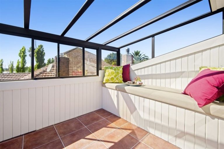 Photo of property in 3 Sale Street, Cockle Bay, Auckland, 2014