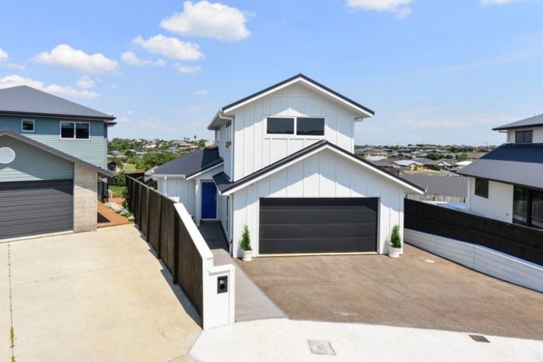 Photo of property in 8a Iris Place, Grandview Heights, Hamilton, 3200