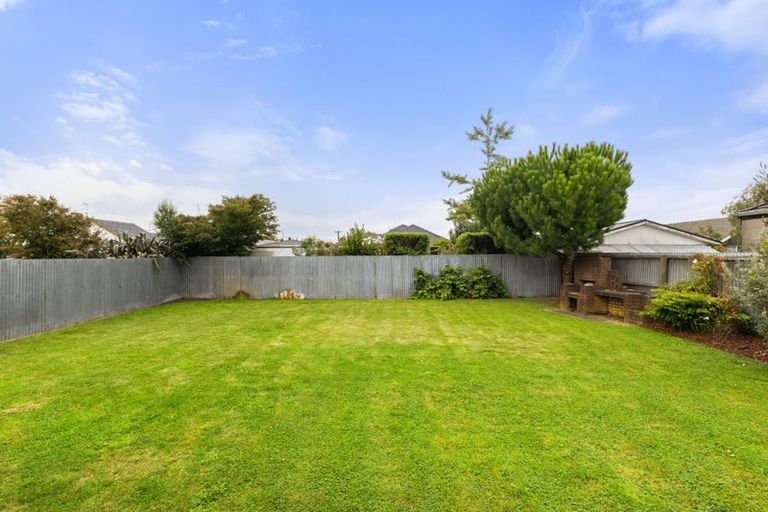 Photo of property in 71 Wingate Street, Redwood, Christchurch, 8051