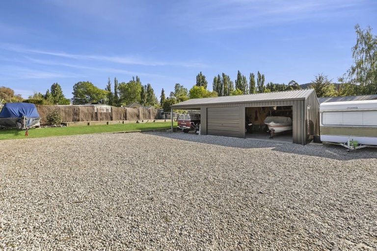 Photo of property in 21 Bernard Road, Albert Town, Wanaka, 9305