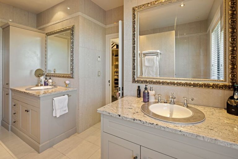 Photo of property in 10 Peninsula Point, Huntington, Hamilton, 3210