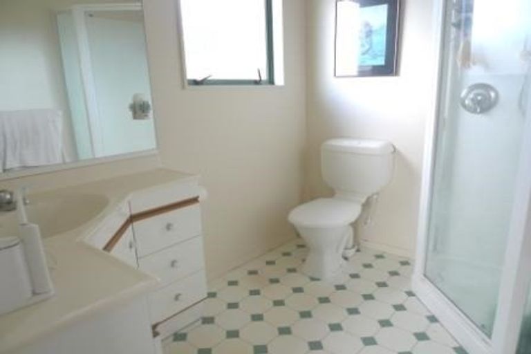 Photo of property in 31a Nalanda Crescent, Broadmeadows, Wellington, 6035