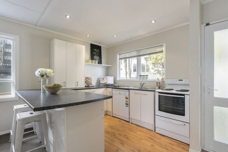 Photo of property in 20 Rakaia Grove, Wainuiomata, Lower Hutt, 5014