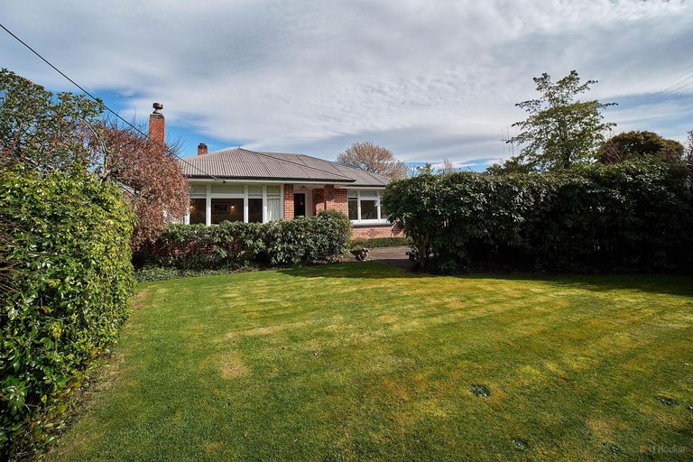 Photo of property in 57 Main North Road, Geraldine, 7930