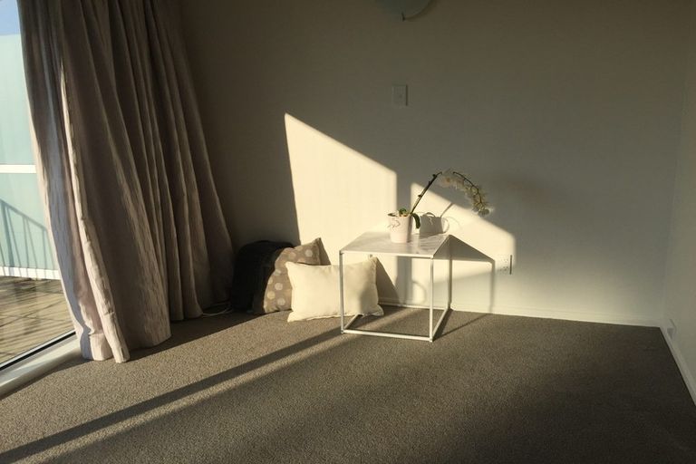 Photo of property in 3/20 Saltburn Road, Milford, Auckland, 0620