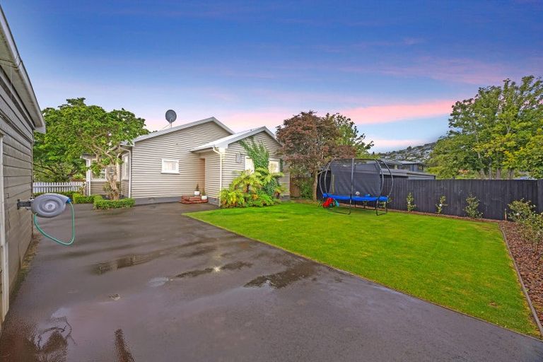 Photo of property in 50 Centaurus Road, Cashmere, Christchurch, 8022