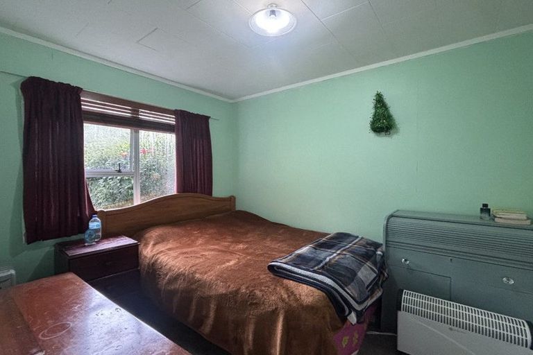 Photo of property in 8 He Awa Crescent, Waikanae, 5036