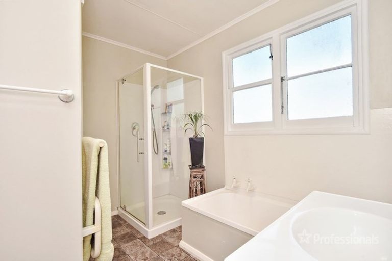 Photo of property in 105 South Road, Solway, Masterton, 5810