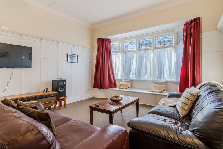 Photo of property in 362 Bay View Road, Saint Clair, Dunedin, 9012