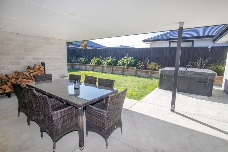 Photo of property in 28 Redhaven Rise, Netherby, Ashburton, 7700