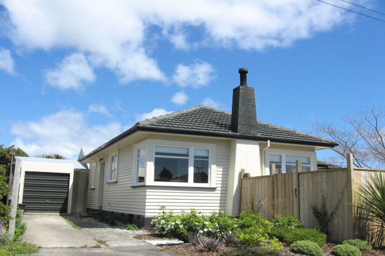 Photo of property in 7 Louisson Avenue, Stoke, Nelson, 7011