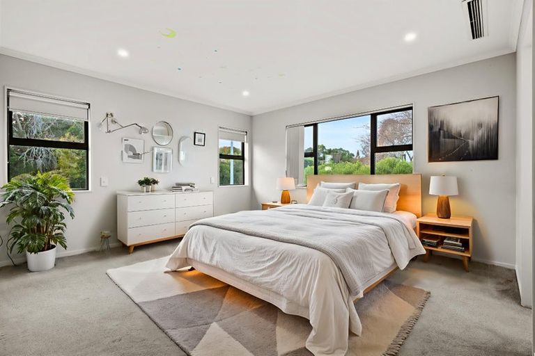 Photo of property in 41 Andalusian Way, Karaka, Papakura, 2113