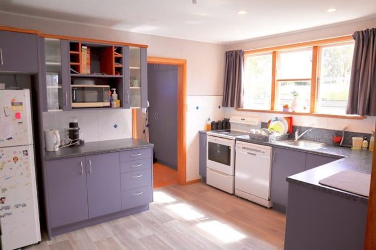 Photo of property in 145 Rangiora Avenue, Roslyn, Palmerston North, 4414