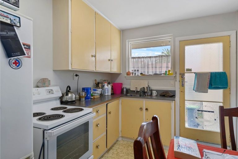 Photo of property in 2/355 Worcester Street, Linwood, Christchurch, 8011