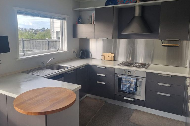 Photo of property in 106 Eversleigh Road, Belmont, Auckland, 0622