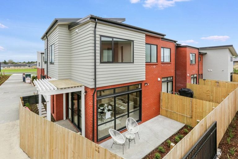 Photo of property in 3 Fermi Lane, Papakura, 2110