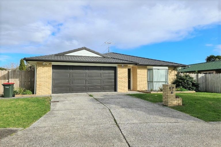 Photo of property in 71 Medvale Avenue, Flat Bush, Auckland, 2019