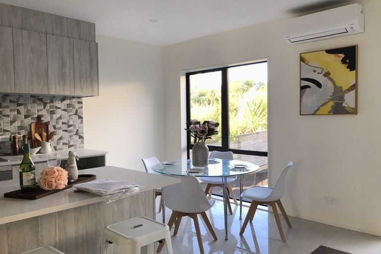 Photo of property in 70 Joseph Street, Flat Bush, Auckland, 2019