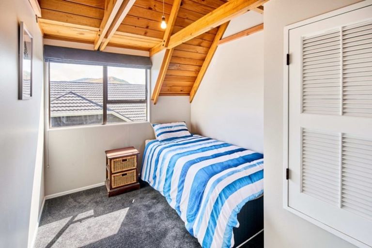 Photo of property in 43 Lakewood Avenue, Churton Park, Wellington, 6037