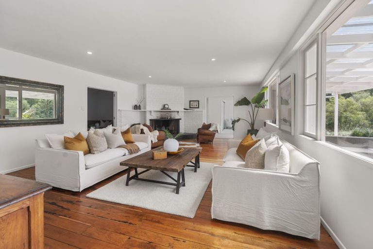 Photo of property in 2 Ward Road, Matakana, Warkworth, 0985