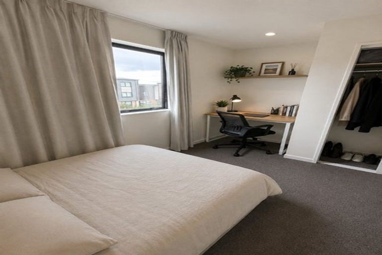 Photo of property in 14 Jabuka Street, Glen Eden, Auckland, 0602