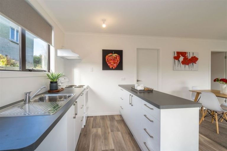 Photo of property in 5 Westland Street, Green Island, Dunedin, 9018