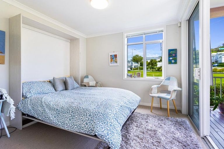 Photo of property in 66 Panorama Heights, Orewa, 0931