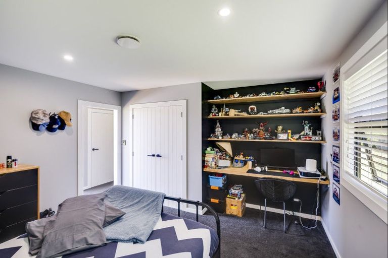 Photo of property in 68 Mcelwee Street, Jervoistown, Napier, 4112