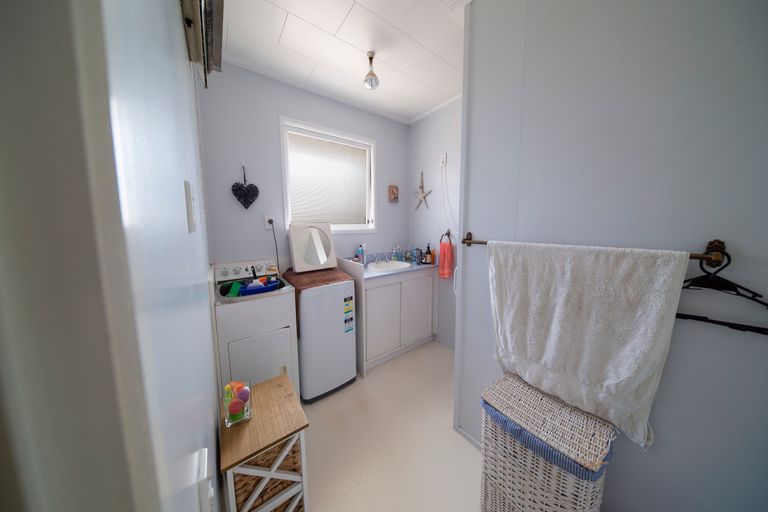 Photo of property in 64 Hensley Street, Gladstone, Invercargill, 9810