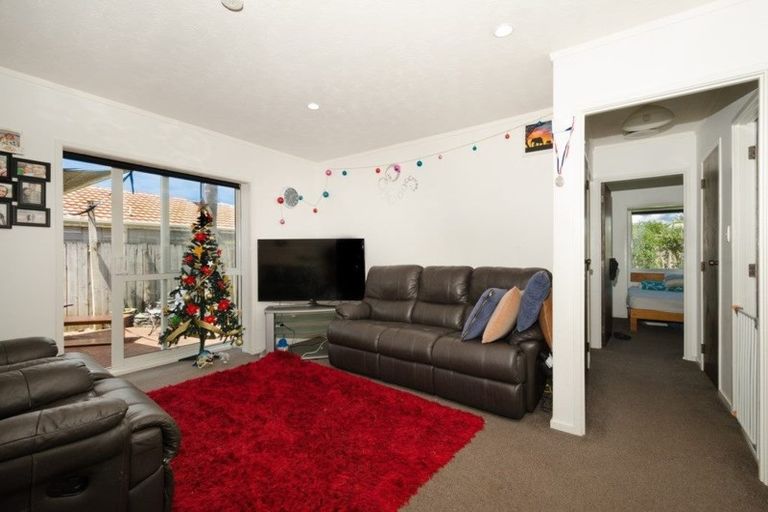 Photo of property in 5/101 Swanson Road, Henderson, Auckland, 0610