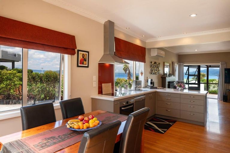 Photo of property in 8 Te Waerenga Road, Hamurana, Rotorua, 3096