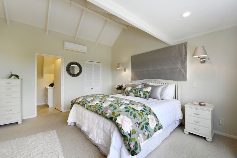 Photo of property in 21 Farnham Drive, Richmond, 7020